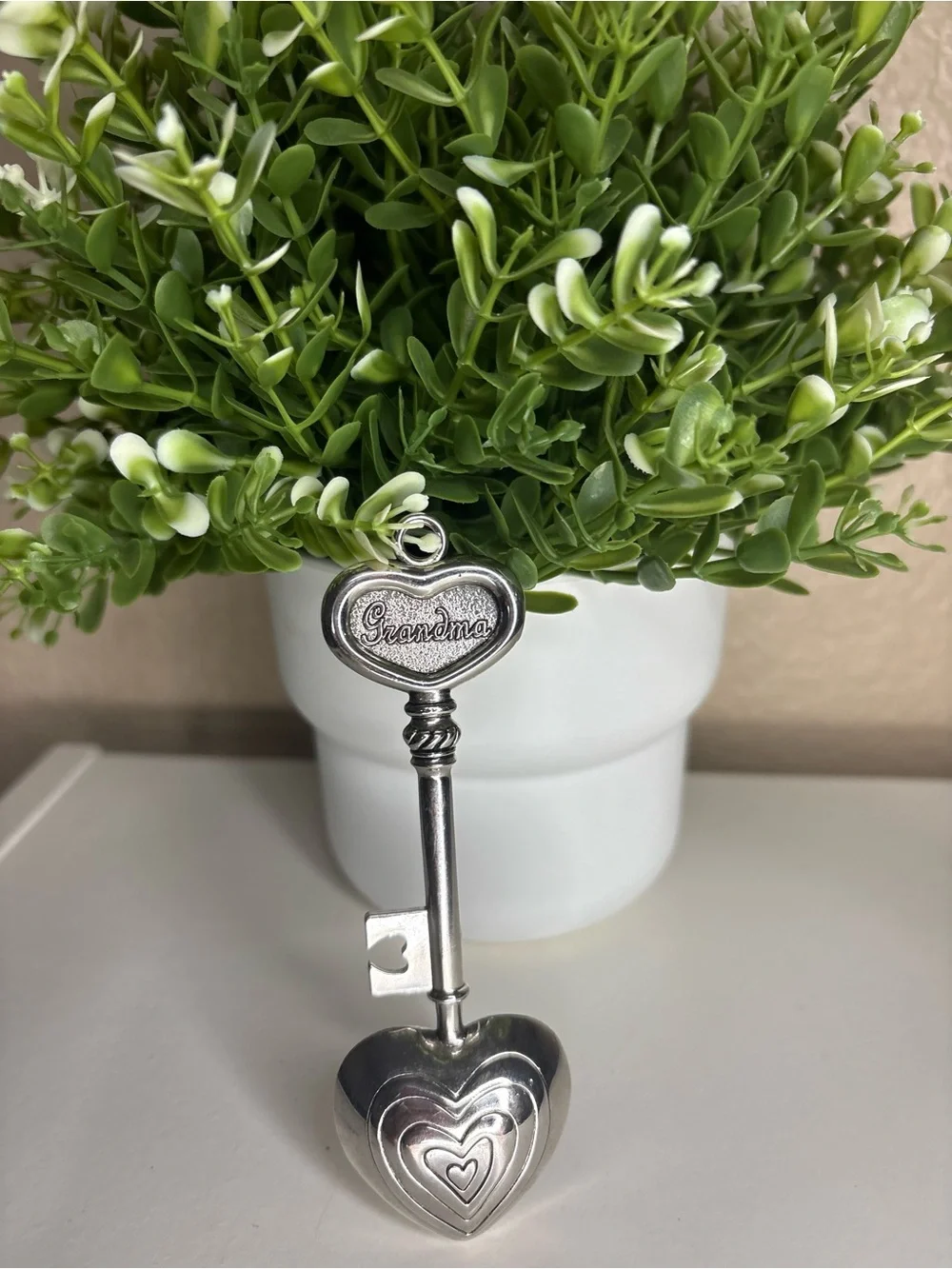 Grandma Key Teaspoon – Silver-Tone Heart Decorative Spoon